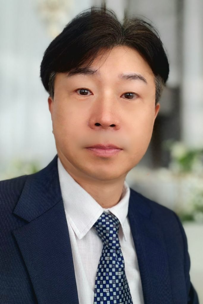 엄태경 이사